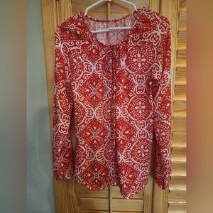 Beautiful long sleeve blouse